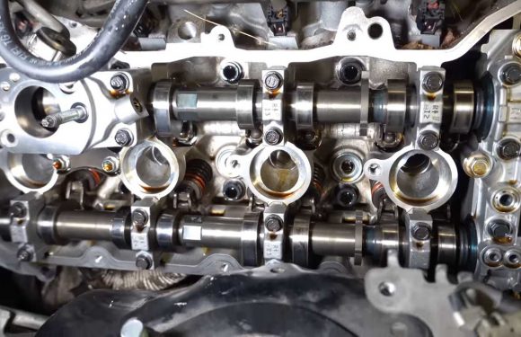 Како изгледа мотор на Lexus после 355.000 километри (видео)