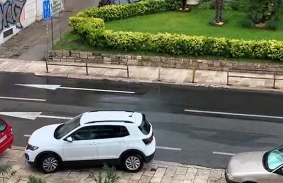 Како во Сплит паркираат (видео)