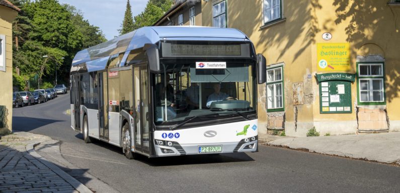 Низ Виена започна да вози автобус на водород