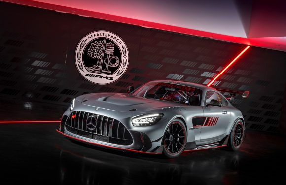 Mercedes-AMG GT Track Series (видео)