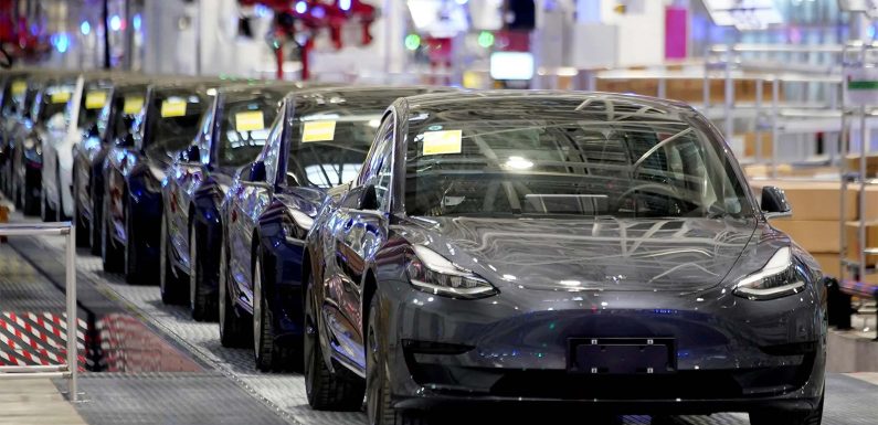 Испораките на Tesla достигнаа 310.048 возила