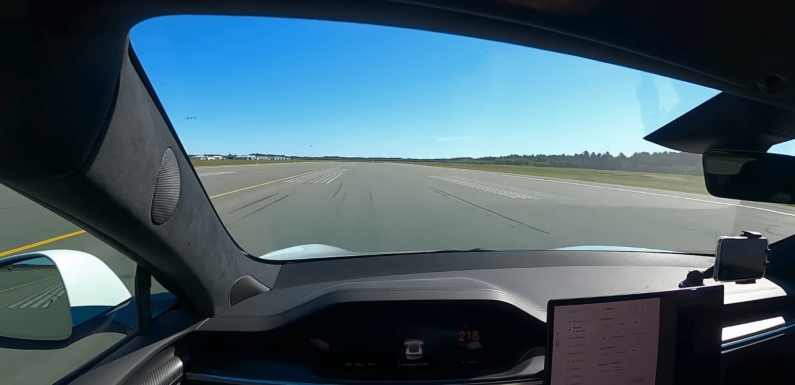 Tesla Model S достигна 348 km/h (видео)