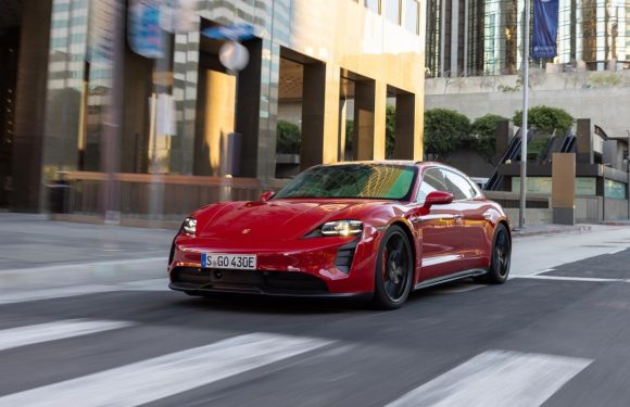 Porsche тврди дека електричните возила се попрофитабилни