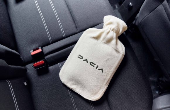 Dacia се мајтапи со BMW – нема да го наплаќаме греењето на седиштата