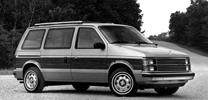 Plymouth Voyager/Dodge Caravan – 2*видео