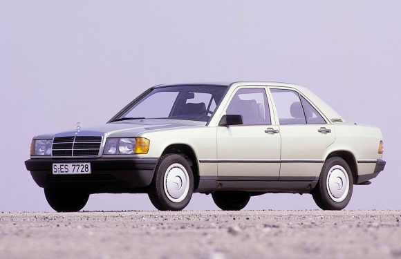 Mercedes 190 W201 (1982-1993), фото галерија, 83 фотографии